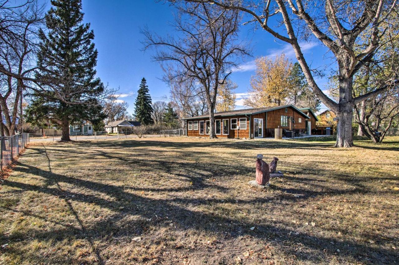 Cozy Choteau Home With Fire Pit, Grill, Yard! エクステリア 写真