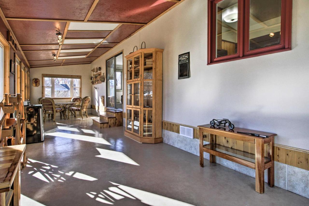 Cozy Choteau Home With Fire Pit, Grill, Yard! エクステリア 写真